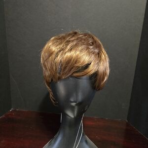 Stylish Chestnut Brown Women's Wig  Ronnie-A3271, color 30 Paula Young